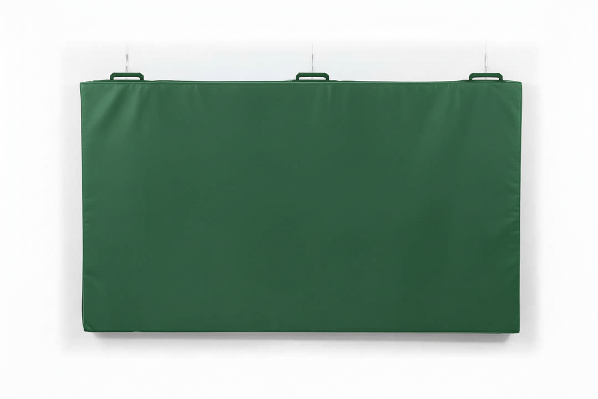 matelas de mur et sol vert