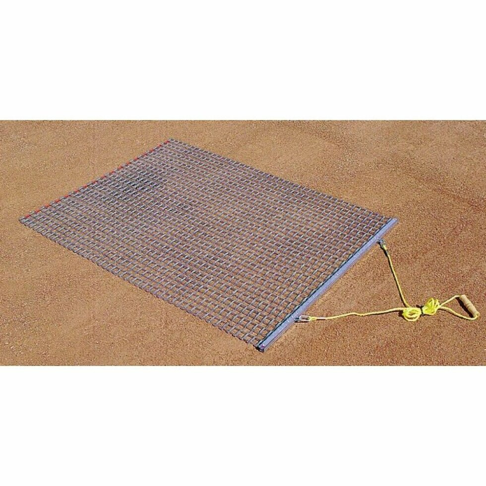 Steel leveling mat with handle