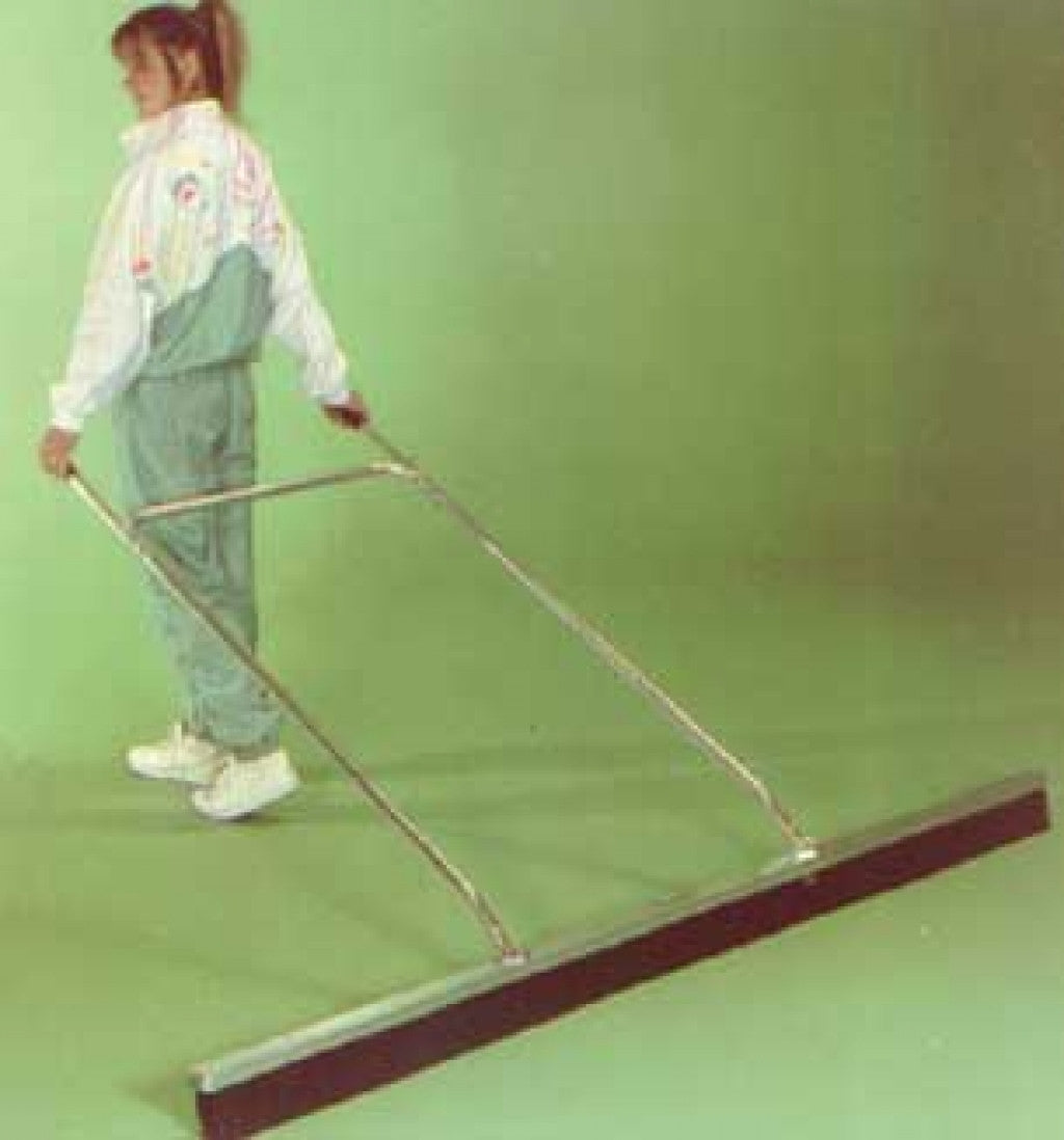 balais de court de tennis